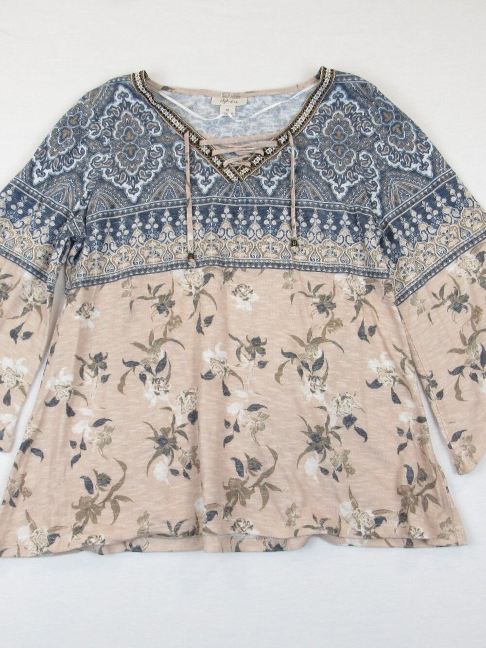 Style & Co Women's Top Size M Floral Paisley Medallion Boho Embroidered V Neck